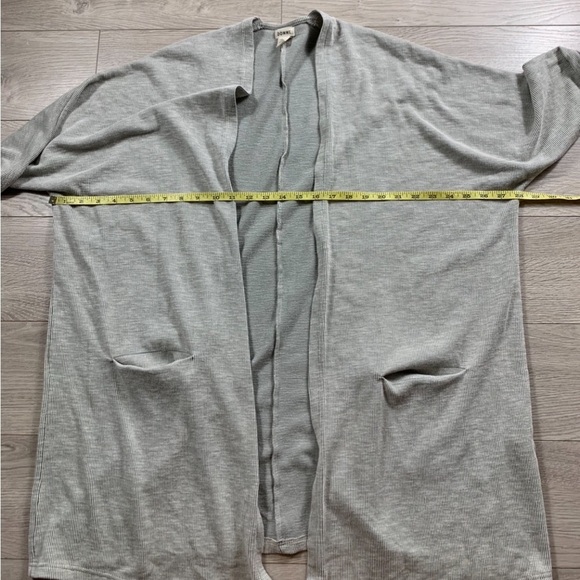 Donni Anthropologie Slouchy Gray Cardigan - Picture 9 of 10